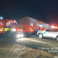 Corpos foram encontrados em duas casas vizinhas (Foto: Corpo de Bombeiros)